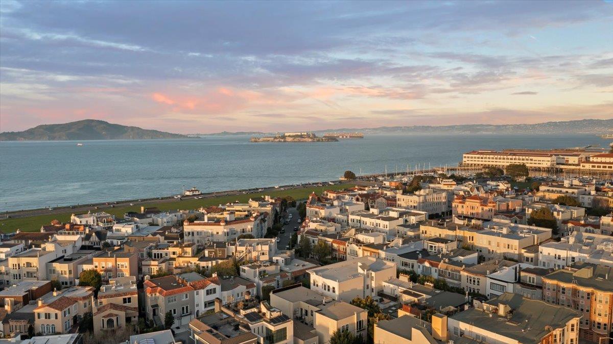 15 Rico Way, Unit 3 San Francisco, CA 94123 - Photo 35 of 46