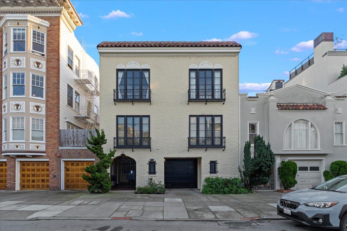 15 Rico Way, Unit 3 San Francisco, CA 94123 - Photo 4 of 46 a front view of a house with a yard