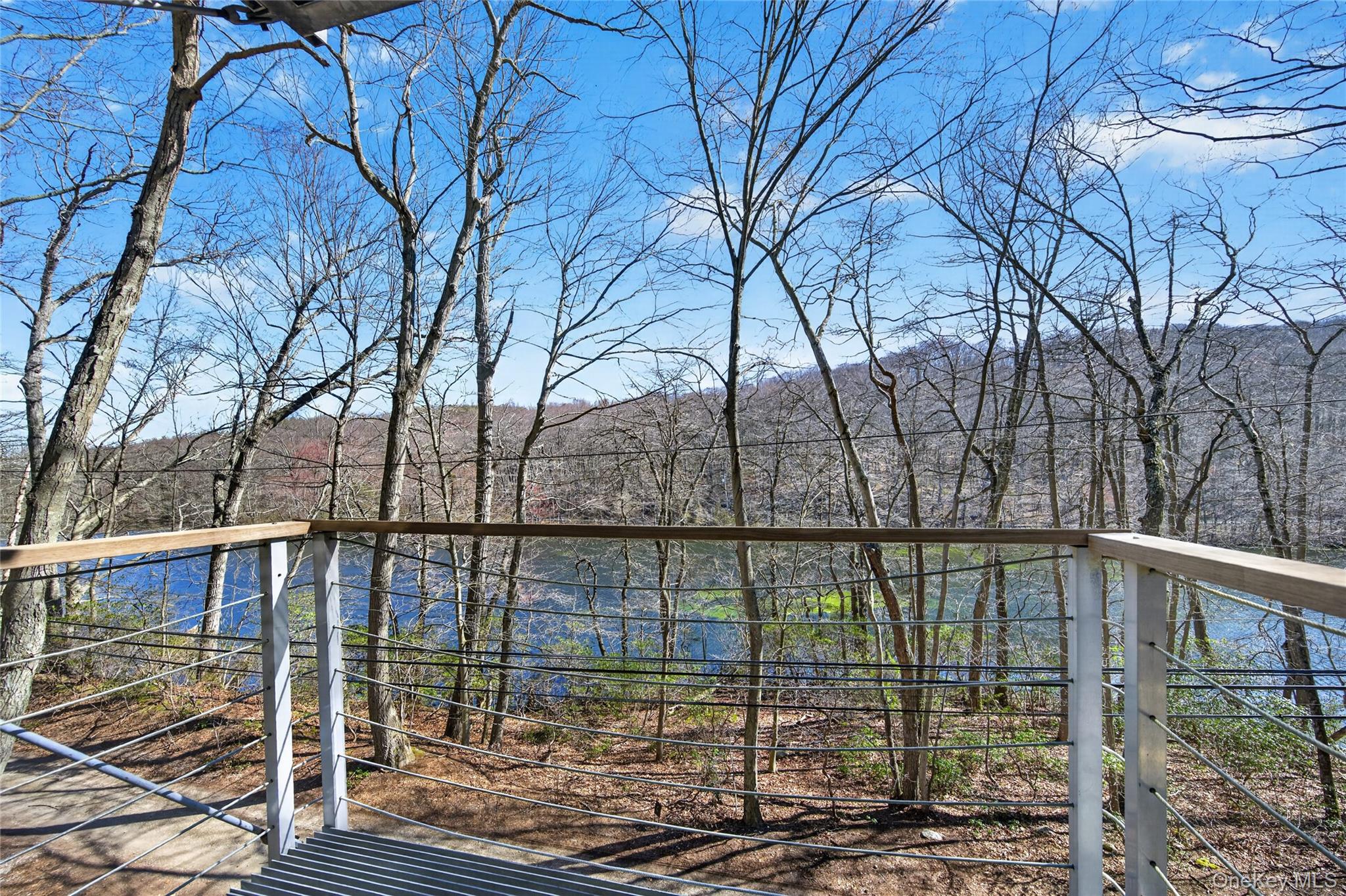 428 Harbor Road, Unit C Syosset, NY 11791 - Photo 28 of 29