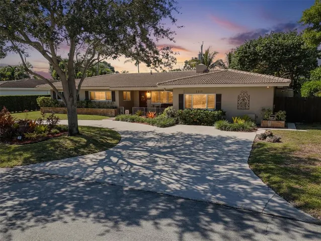 $1,299,999 | 2517 Northeast 26th Terrace, Fort Lauderdale, FL 33305