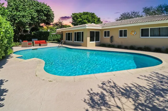 $1,299,999 | 2517 Northeast 26th Terrace, Fort Lauderdale, FL 33305