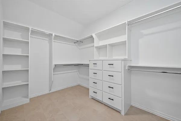 $2,150 | 10594 Rustling Oaks Drive, Conroe, TX 77303