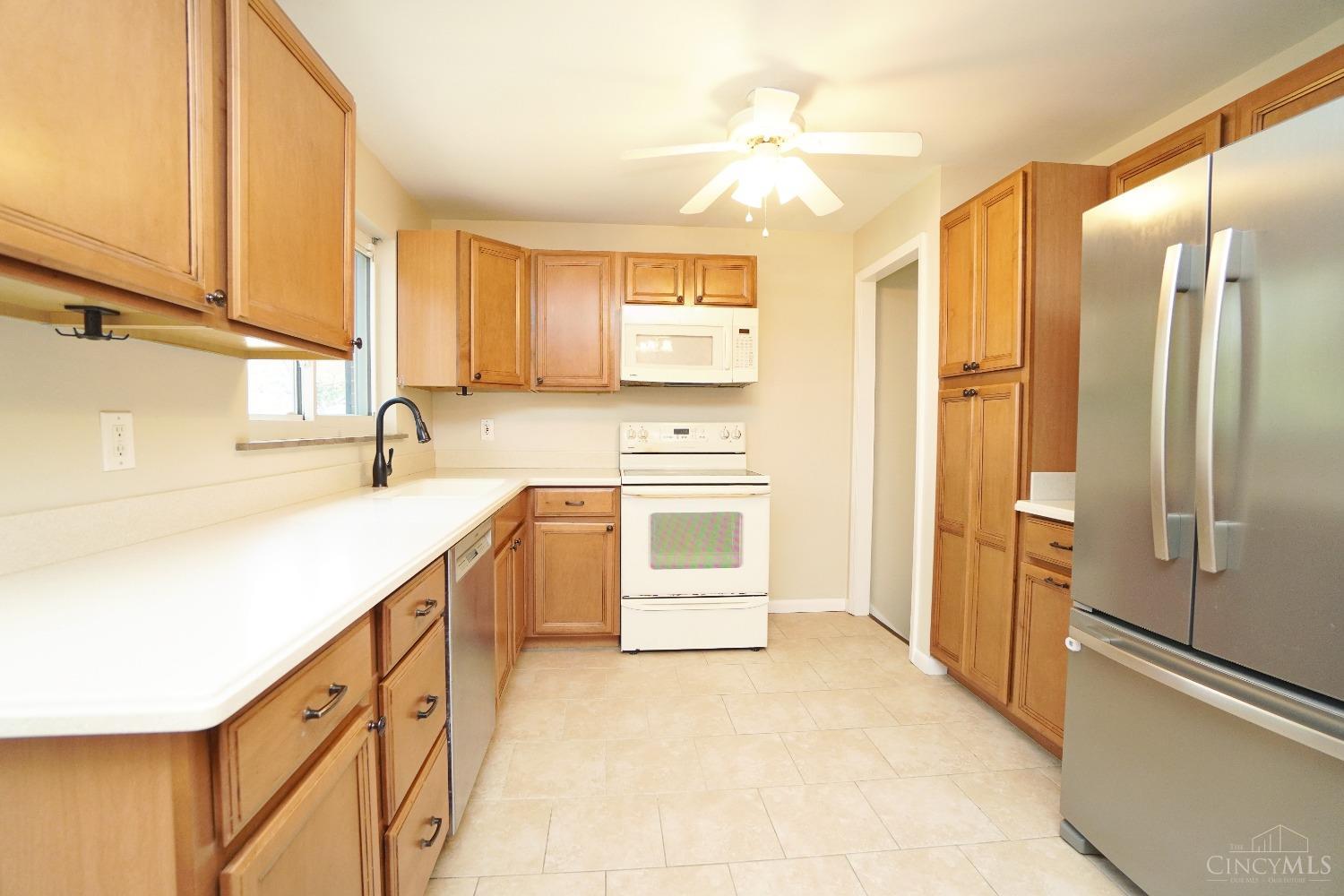1195 Fuhrman Road Reading, OH 45215 - Photo 11 of 37 Gallery Image 11