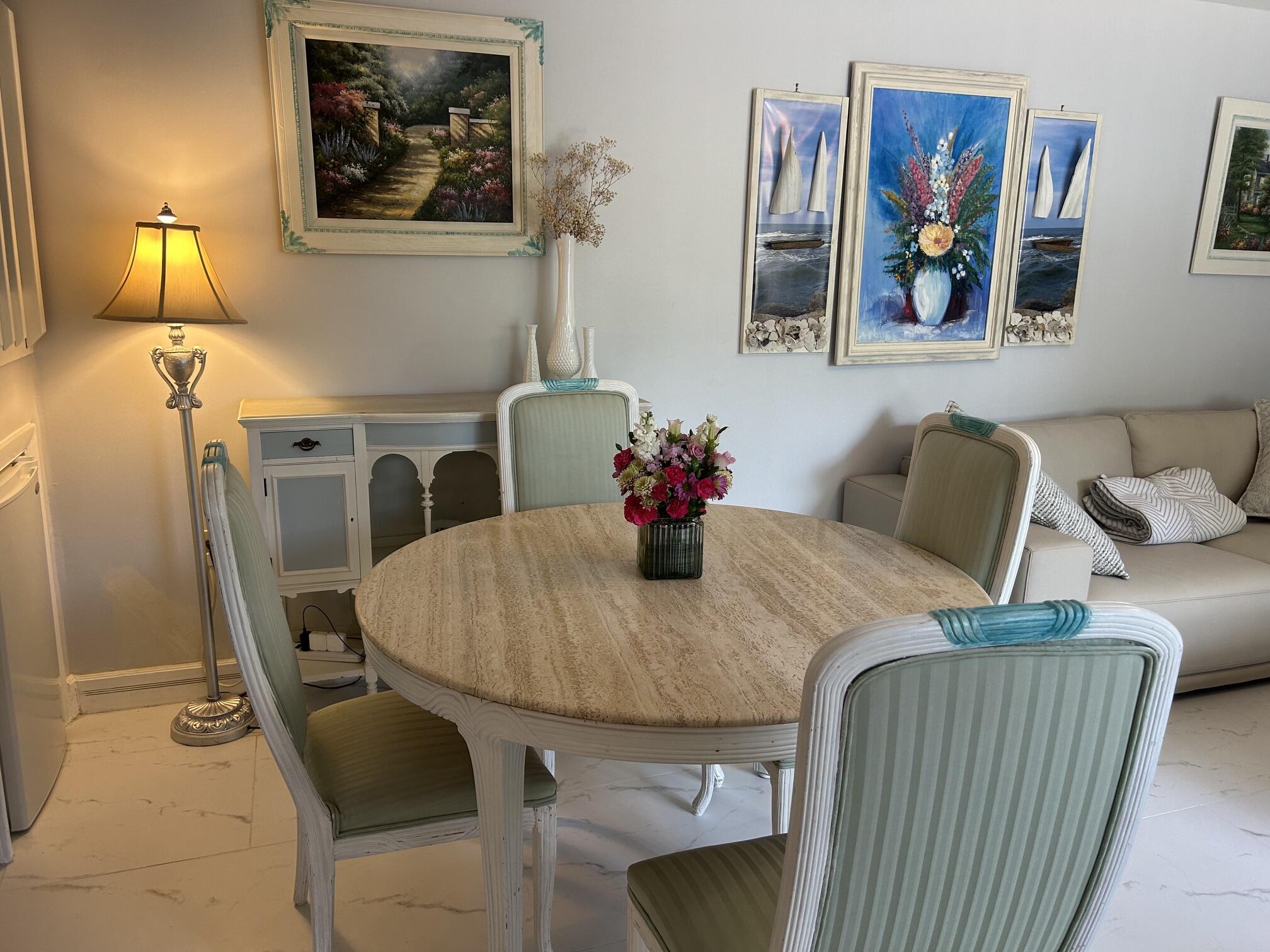 1007 10th Court Jupiter, FL 33477 - Photo 5 of 26 Dining Area