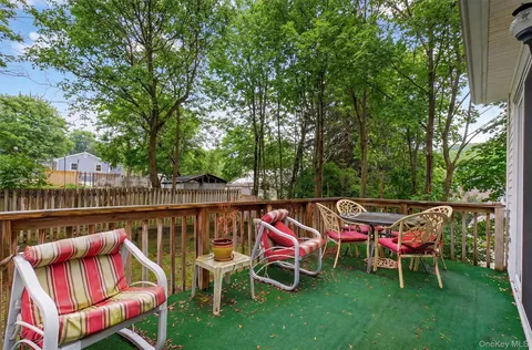 $390,000 | 4 Pineview Road, Beacon, NY 12508