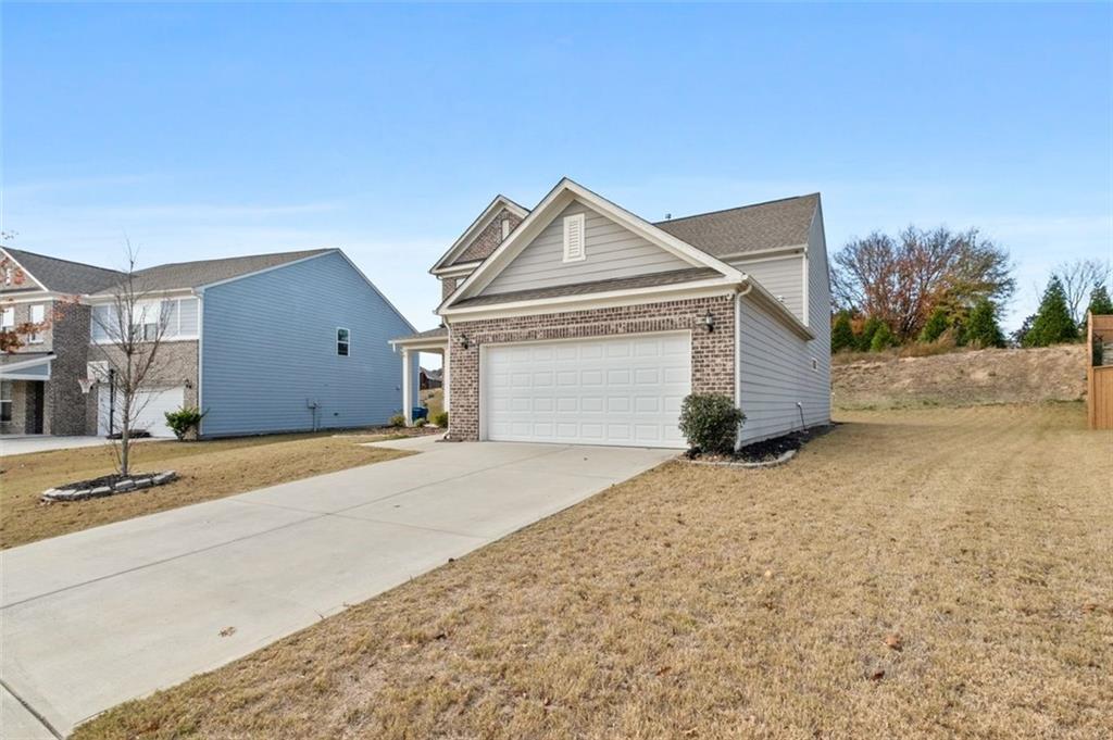 2410 Ames Street Bethlehem, GA 30620 - Photo 3 of 36