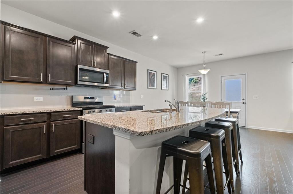 2410 Ames Street Bethlehem, GA 30620 - Photo 8 of 36