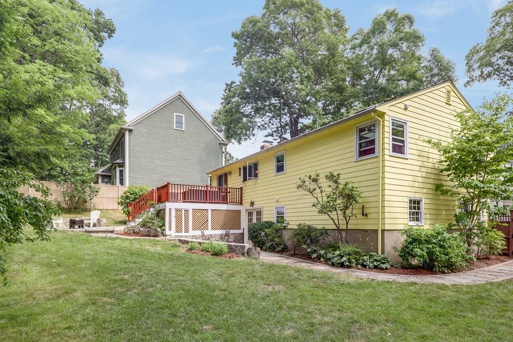 12 Skyview Road Lexington, MA 02420 - Photo 20 of 23 Gallery Image 20
