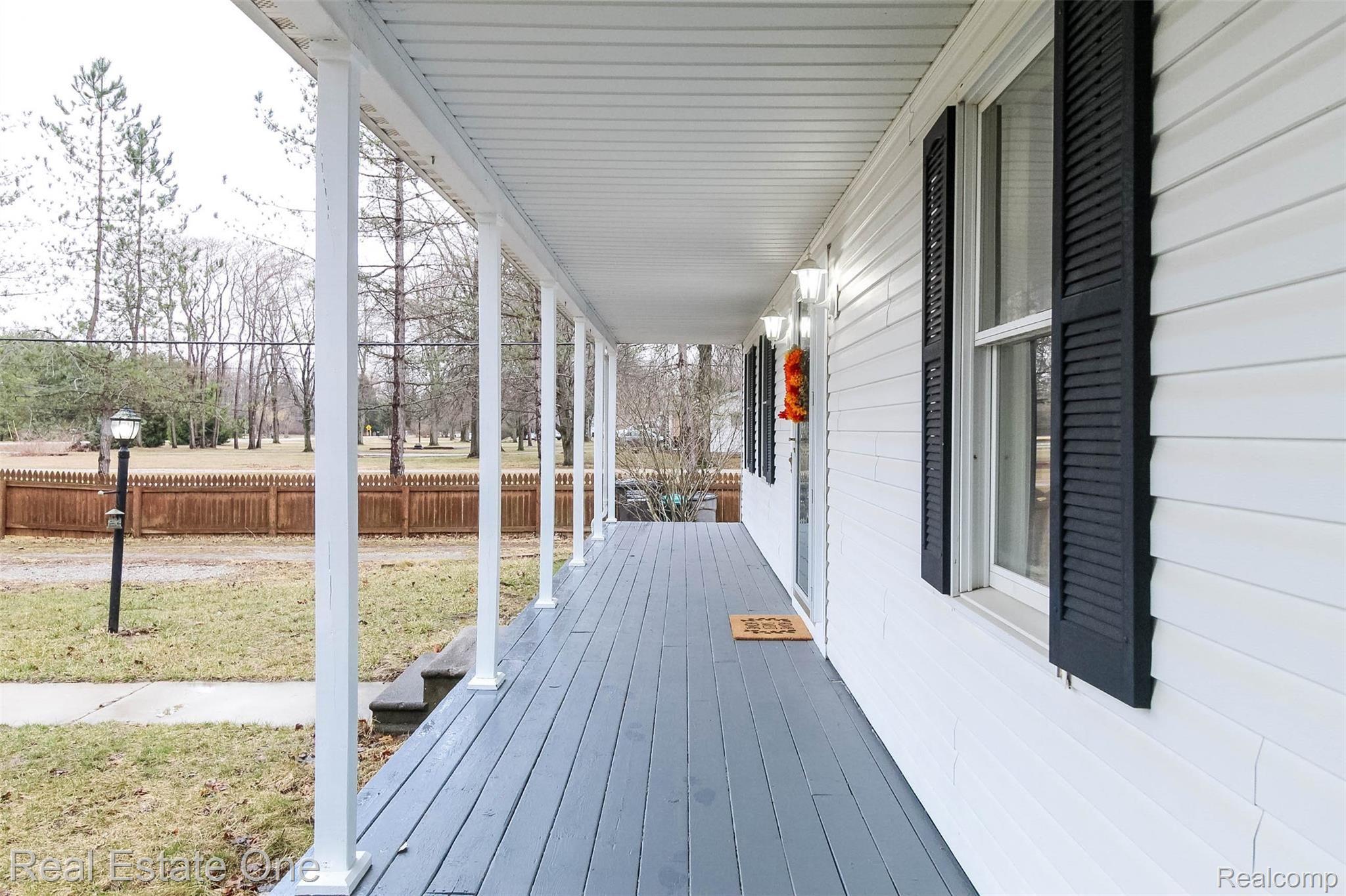 10845 Secor Road Temperance, MI 48182 - Photo 3 of 36 3.jpg