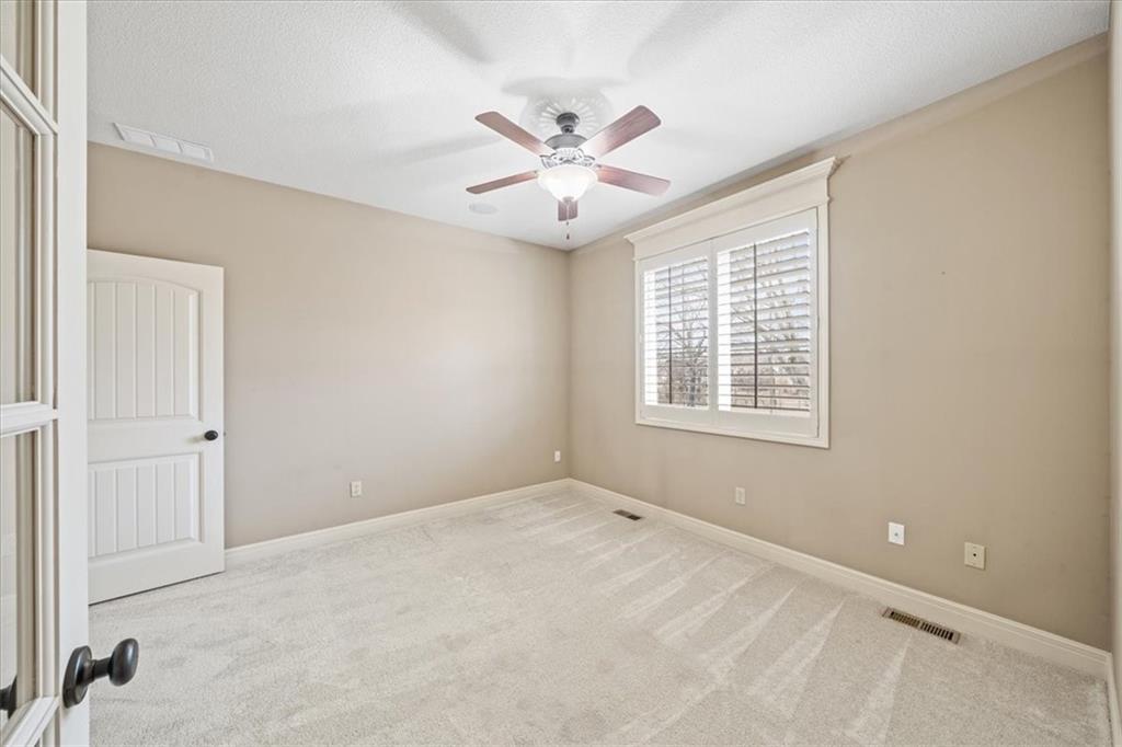 1606 Whispering Ridge Pleasant Hill, MO 64080 - Photo 15 of 29