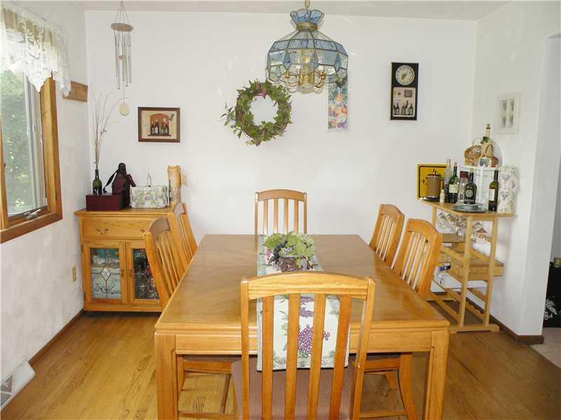 7 Champagne Road Eighty Four, PA 15330 - Photo 4 of 23 Dining Room.