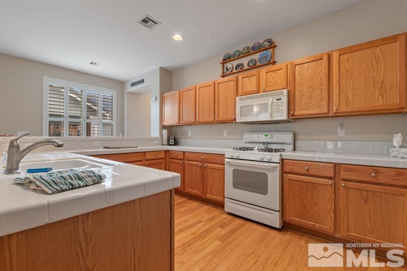 9125 Quilberry Way Reno, NV 89523 - Photo 7 of 22 Photo 7