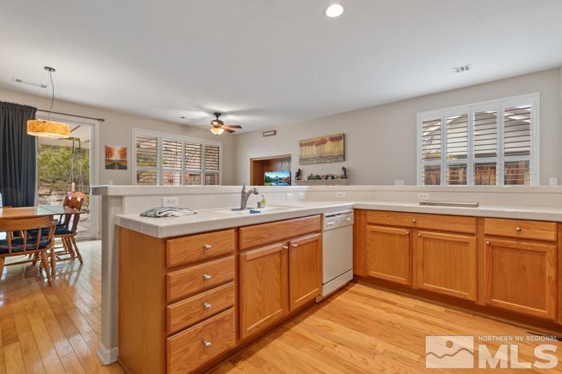 9125 Quilberry Way Reno, NV 89523 - Photo 8 of 22 Photo 8