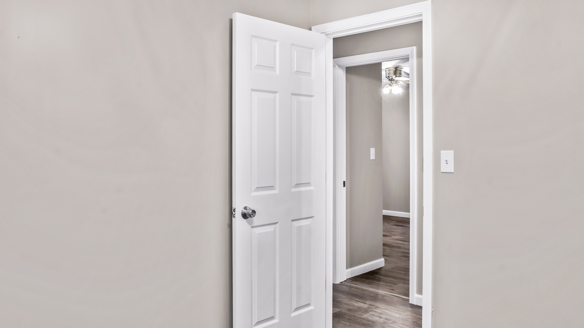 1529 Hedge Road Champaign, IL 61821 - Photo 21 of 27 Gallery Image 21