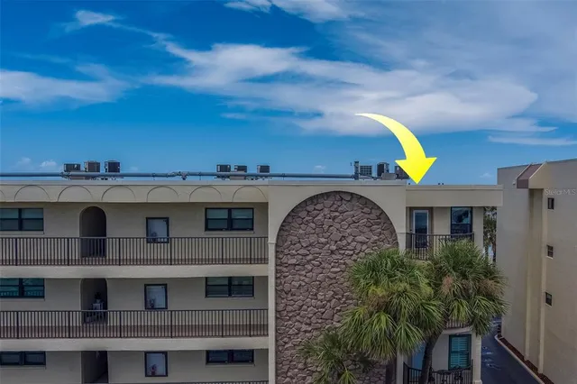 $4,500 | 3500 Gulf Boulevard, Unit 409, Belleair Beach, FL 33786