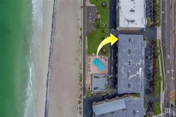 $4,500 | 3500 Gulf Boulevard, Unit 409, Belleair Beach, FL 33786