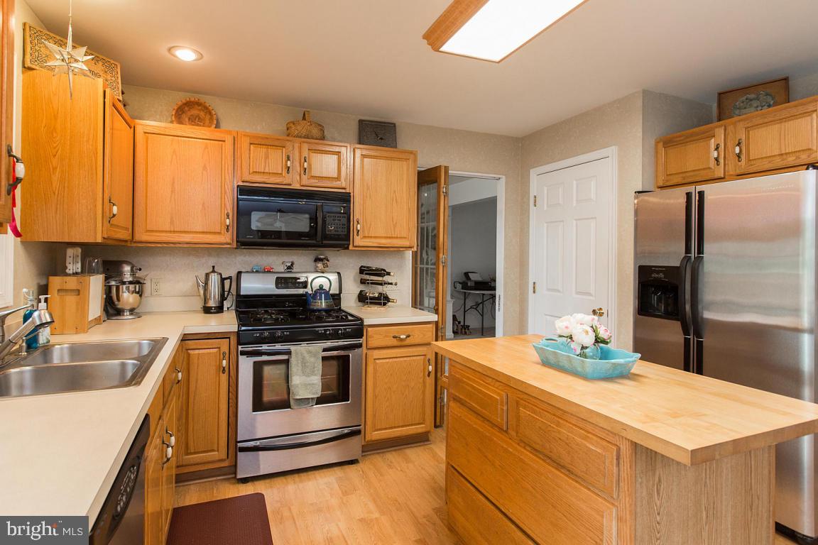 329 Partridge Drive Lititz, PA 17543 - Photo 17 of 58