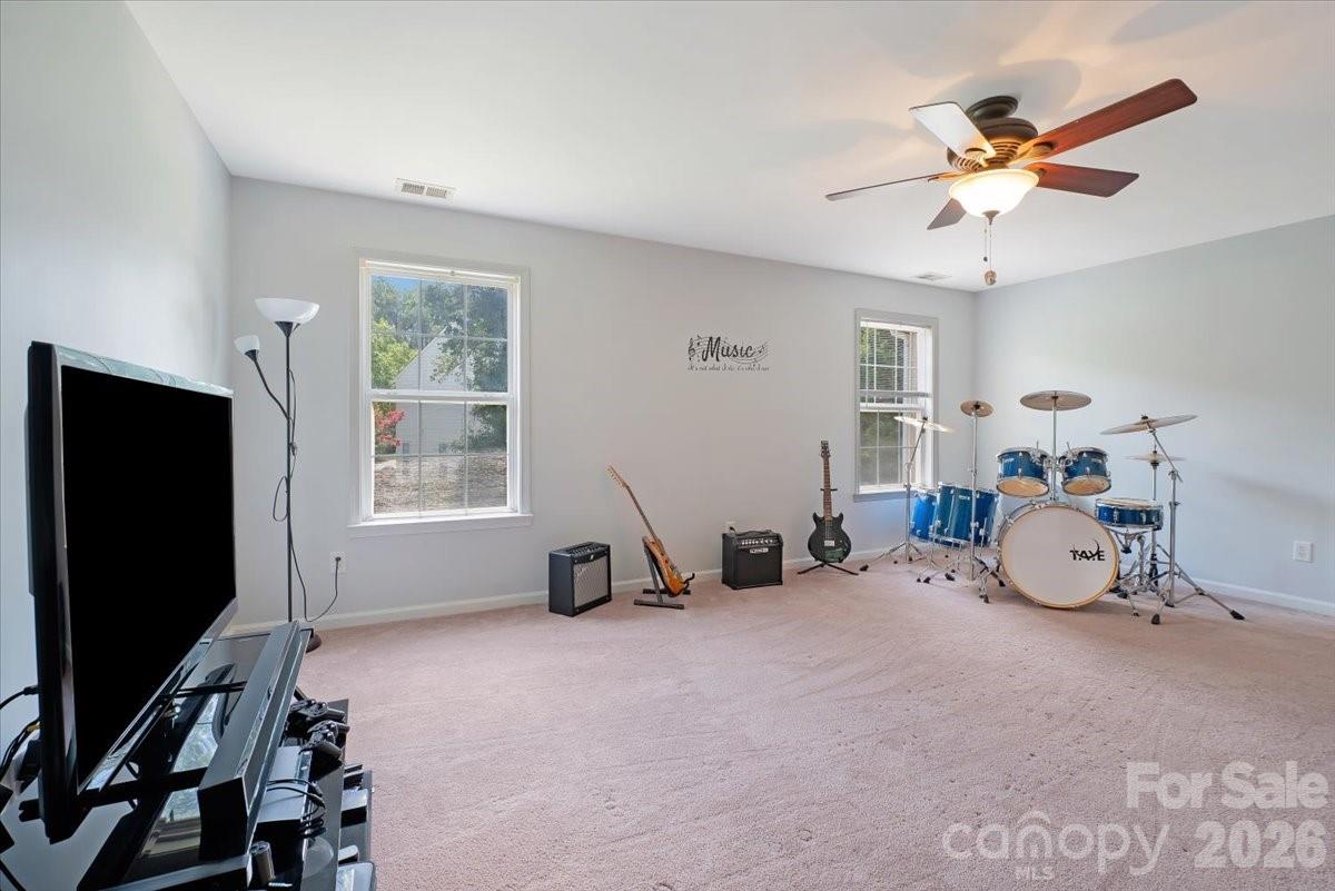 11932 Fox Glen Road Charlotte, NC 28269 - Photo 15 of 32