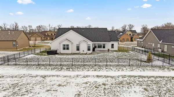$534,900 | 2011 Fairway Drive, Auburn, IN 46706