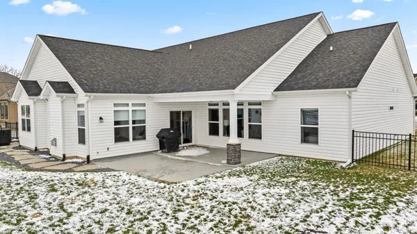 $534,900 | 2011 Fairway Drive, Auburn, IN 46706