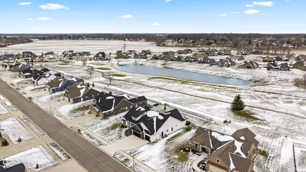 $534,900 | 2011 Fairway Drive, Auburn, IN 46706