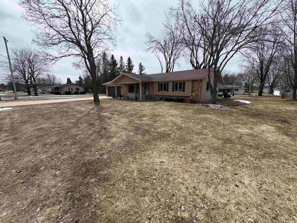 $349,900 | 201 North Adams Street, Bonduel, WI 54107