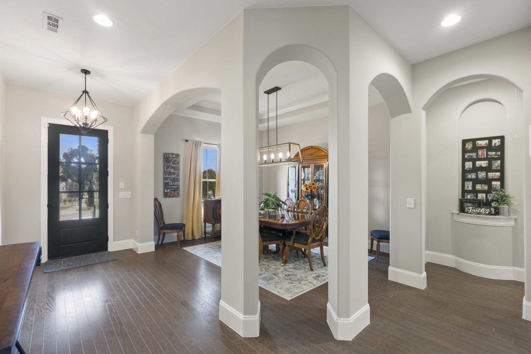 2012 Annie Court Springfield, TN 37172 - Photo 8 of 40 Gallery Image 8