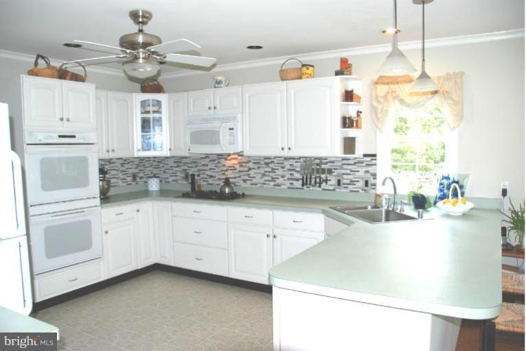 2108 Dargan Road Sharpsburg, MD 21782 - Photo 12 of 26 Kitchen