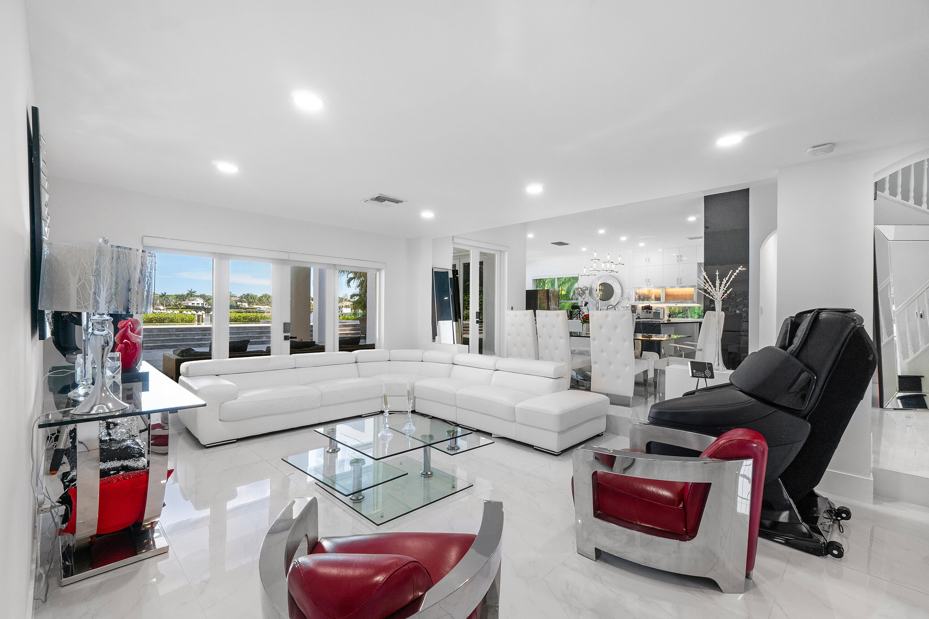 5447 Center Street Jupiter, FL 33458 - Photo 7 of 60 009-5447CenterStreet-Jupiter-FL-33458-FU