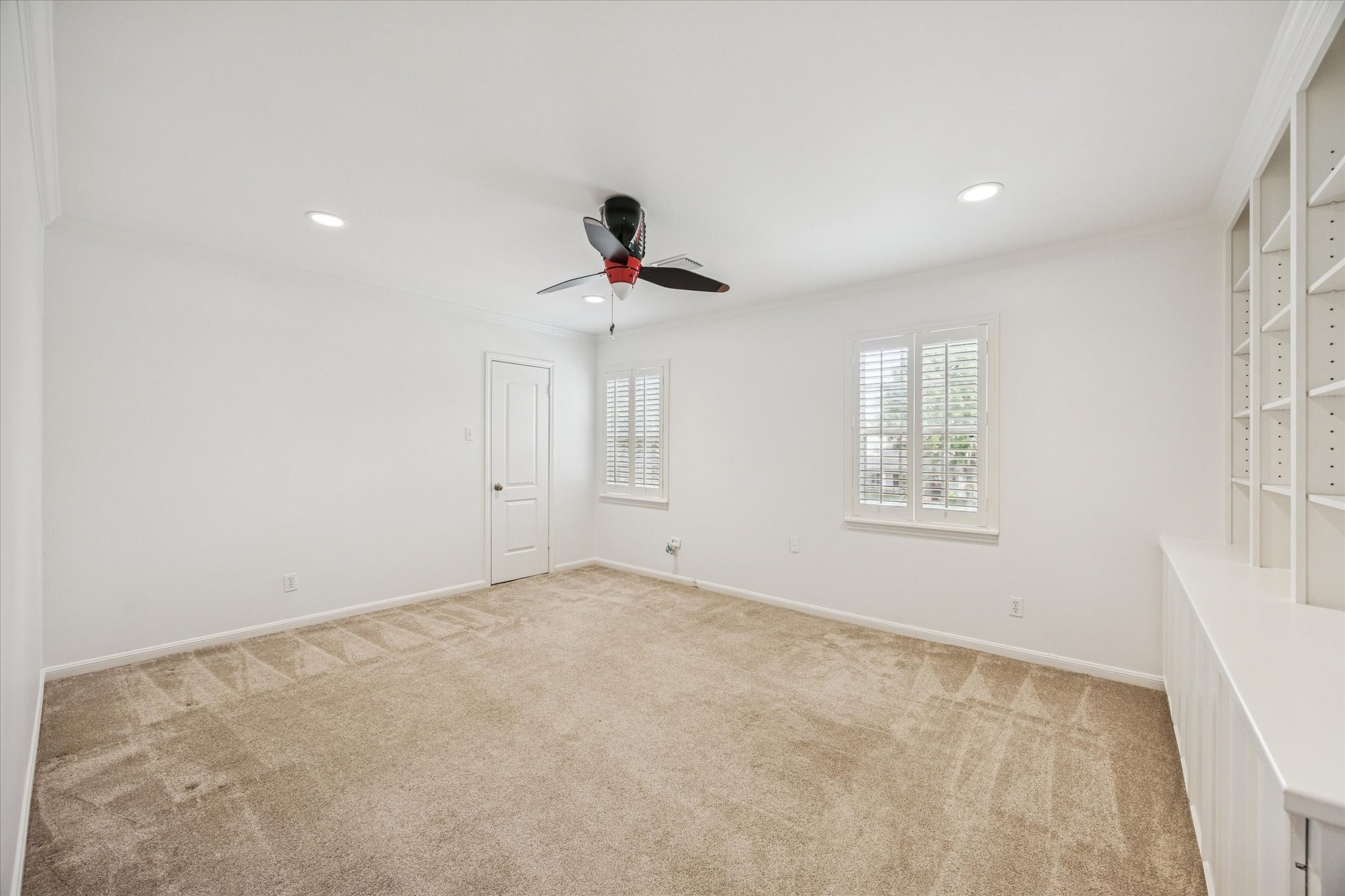 13403 Taylorcrest Road Houston, TX 77079 - Photo 15 of 38 a view of an empty room with a window