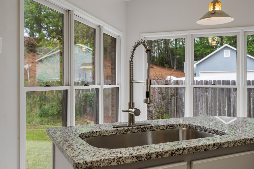 1187 Cloverdale Road Columbus, GA 31904 - Photo 11 of 29