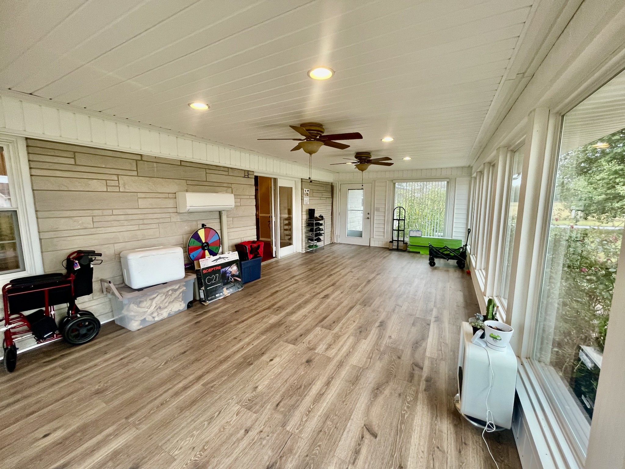 858 Ethridge Red Hill Road Lawrenceburg, TN 38464 - Photo 26 of 46 a living room with furniture and a fireplace