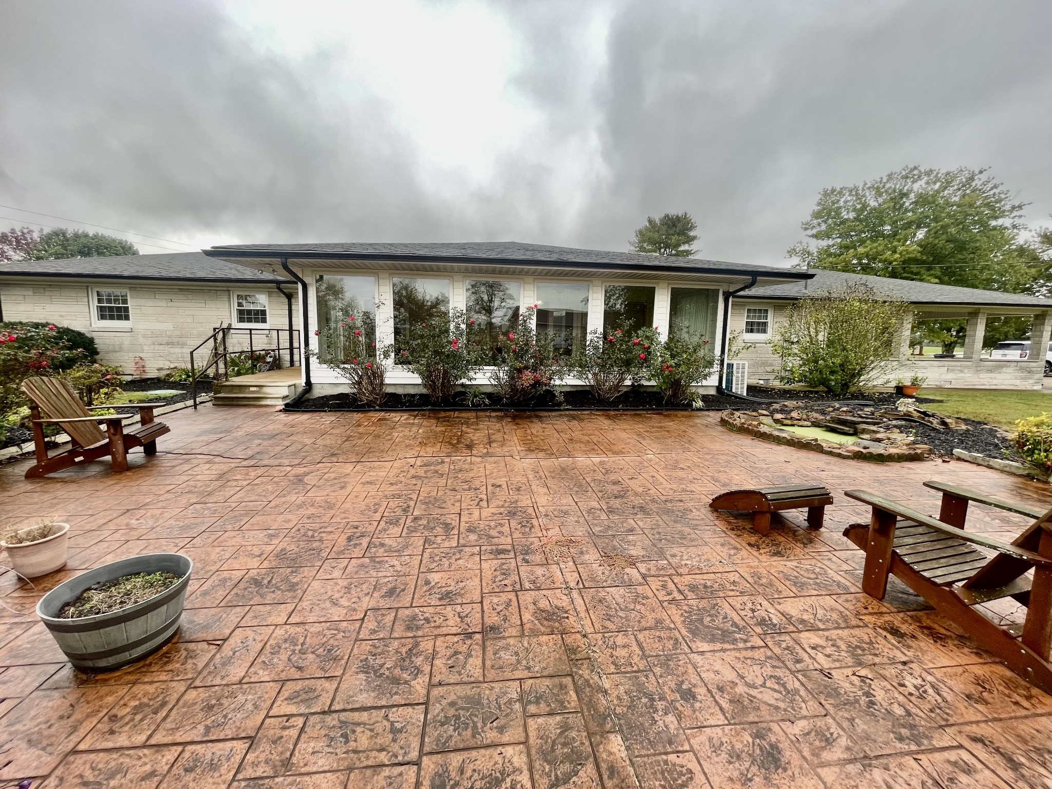 858 Ethridge Red Hill Road Lawrenceburg, TN 38464 - Photo 33 of 46 a view of a chairs and table in a patio