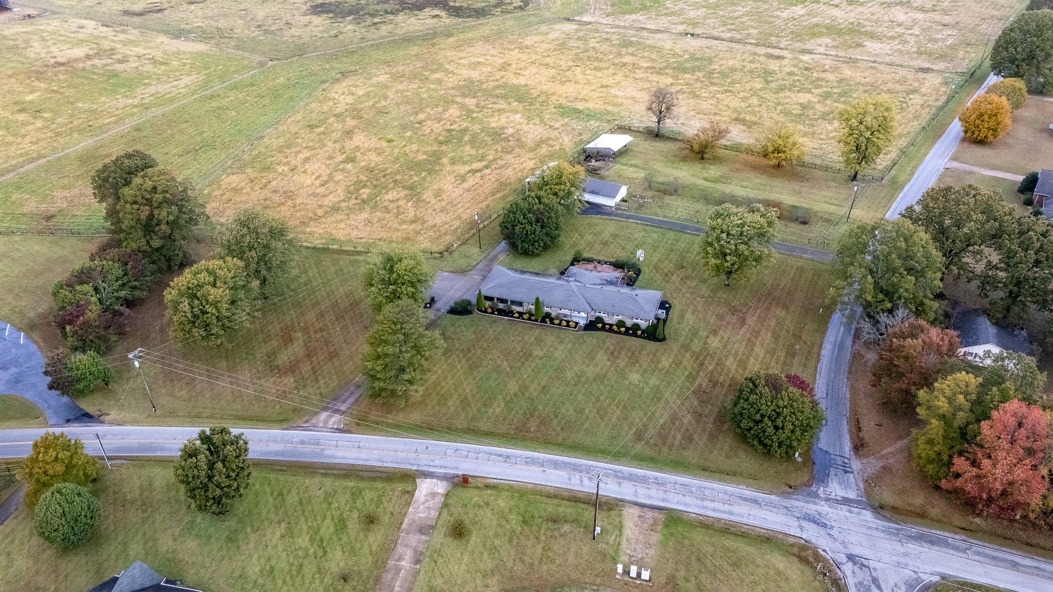 858 Ethridge Red Hill Road Lawrenceburg, TN 38464 - Photo 39 of 46 a view of a lake from a balcony