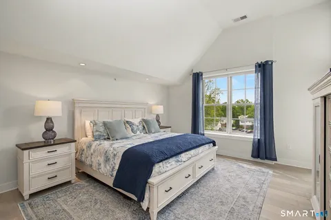 $850,000 | 77 Havemeyer Lane, Unit 324, Stamford, CT 06902
