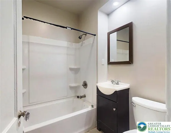 $234,900 | 1324 South 2nd Street, Allentown, PA 18103