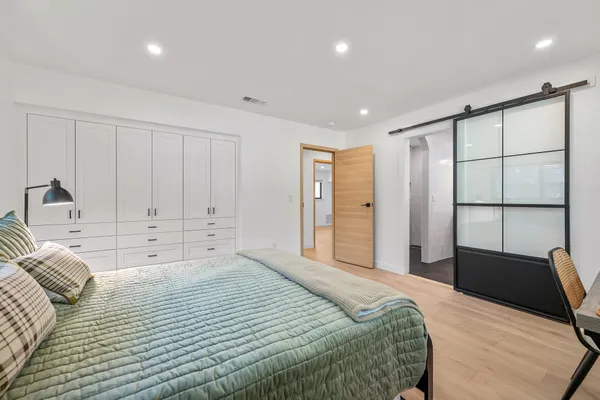 $5,900 | 2607 Pembrook Trail, Austin, TX 78731