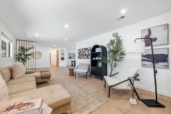 $5,900 | 2607 Pembrook Trail, Austin, TX 78731