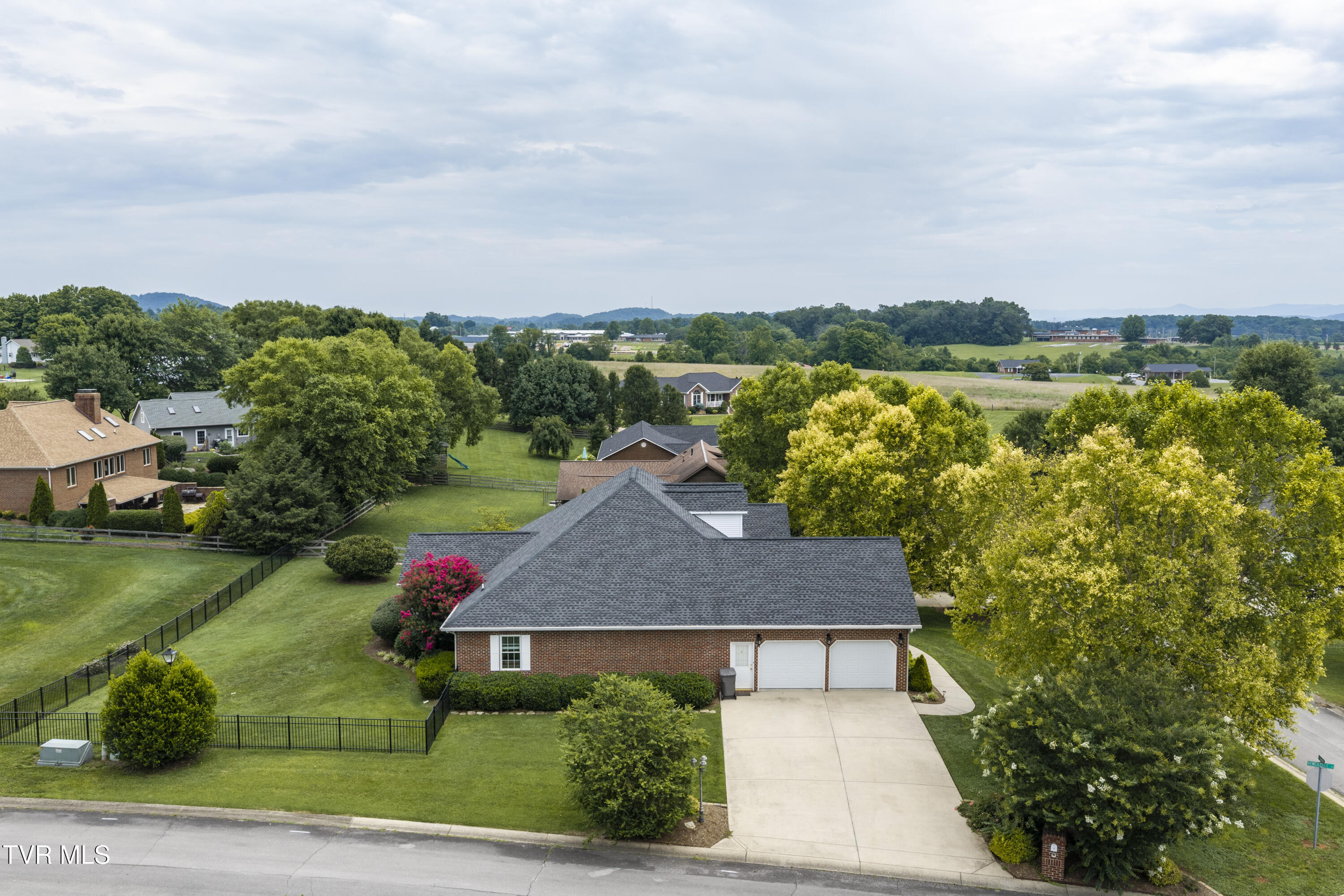 13 East Ridgefield Court Greeneville, TN 37745 - Photo 68 of 73 EastRidegfield-Aerials-3