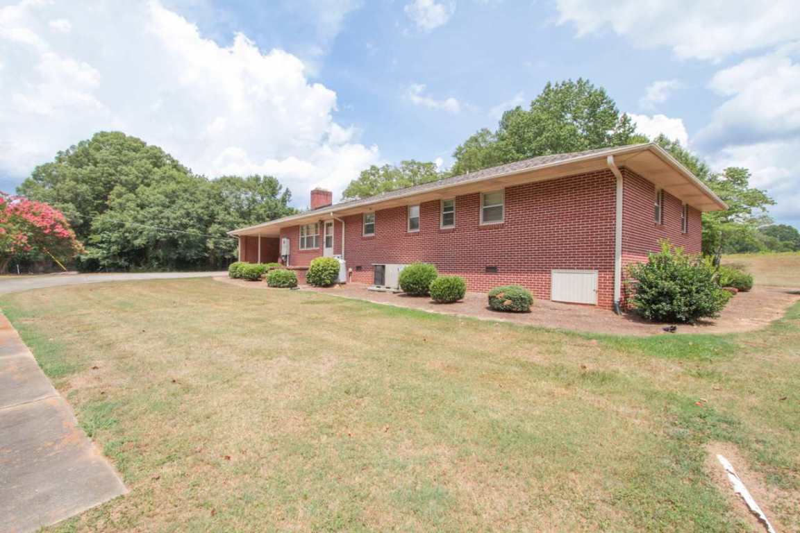 225 Warwick Street Anderson, SC 29621 - Photo 14 of 16
