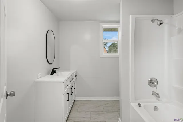 $185,000 | 142 Millenium Avenue, Houma, LA 70364