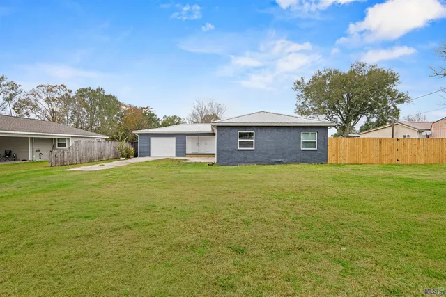$185,000 | 142 Millenium Avenue, Houma, LA 70364