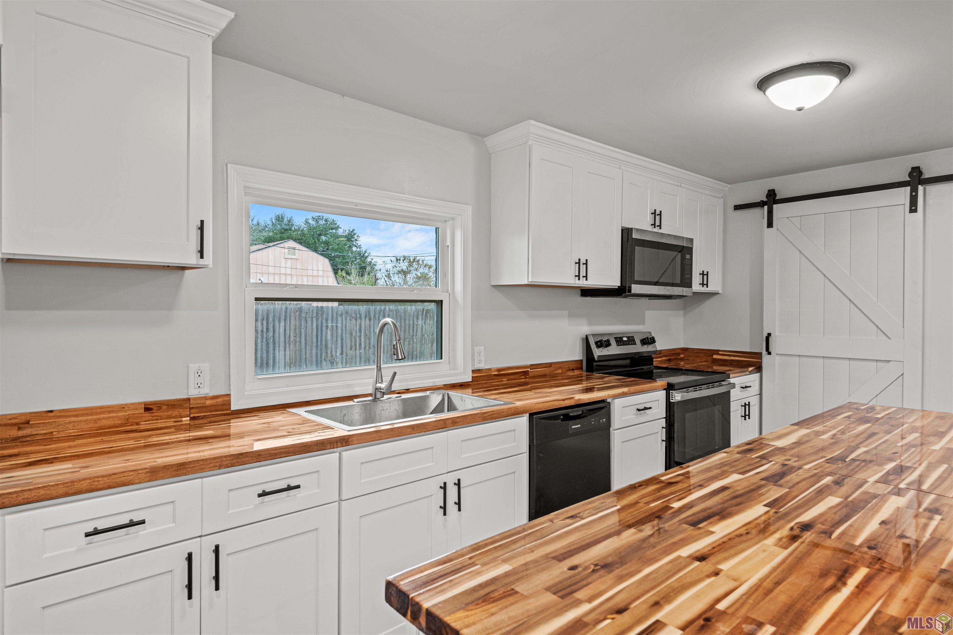 142 Millenium Avenue Houma, LA 70364 - Photo 3 of 19