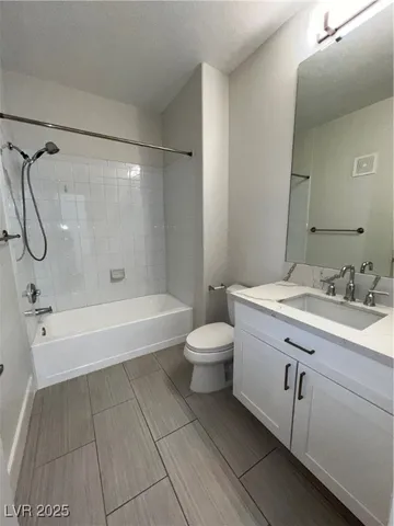 $1,686 | 1705 King James Street, Unit 203, Las Vegas, NV 89144