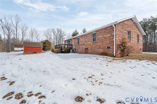 $335,000 | Undisclosed Address, Columbia, VA 23038