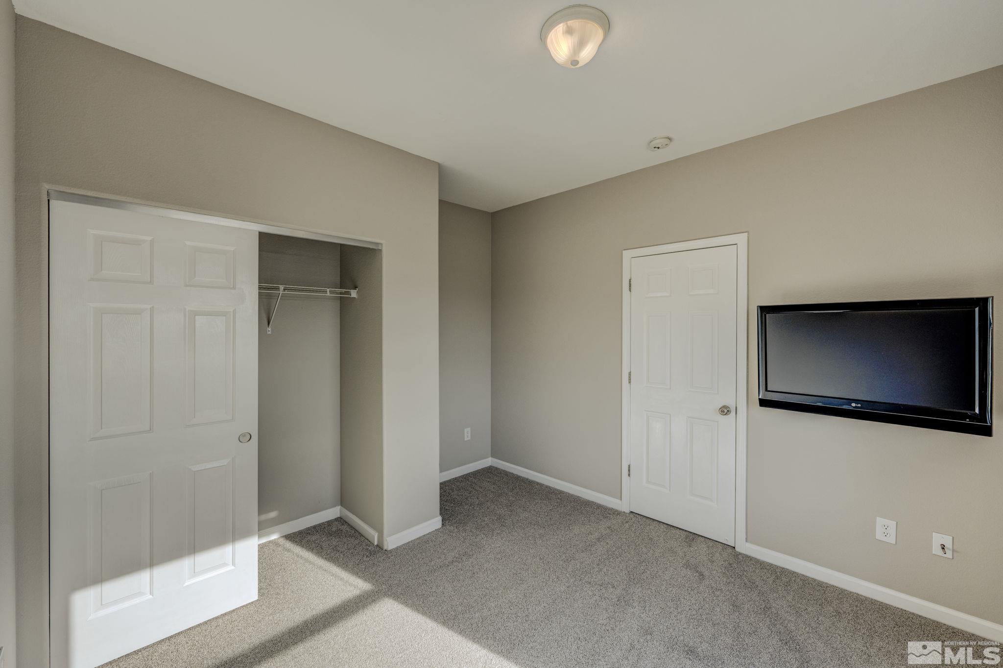 5155 Emery Drive Reno, NV 89506 - Photo 17 of 38 a view of an empty room