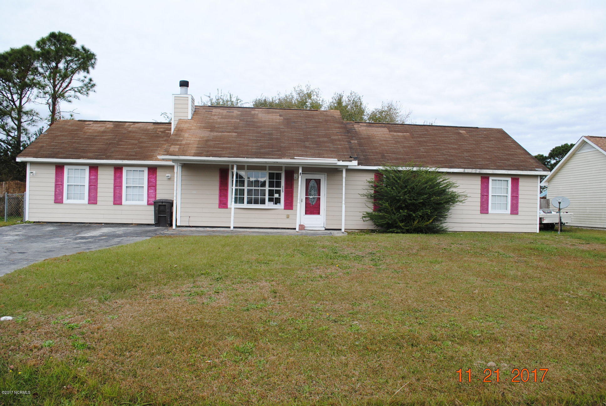115 Parnell Road, Unit 115 Hubert, NC 28539 - Photo 1 of 17 DSC_0774