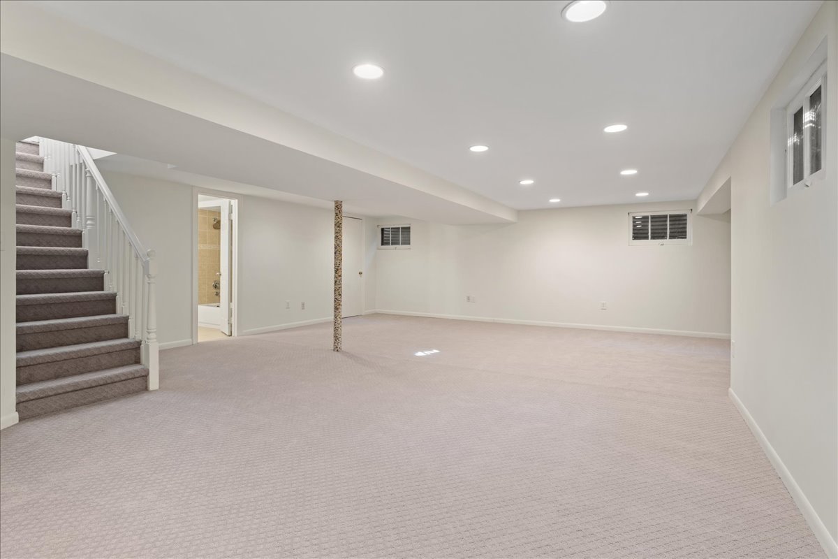 8314 Gross Point Road Morton Grove, IL 60053 - Photo 20 of 28 a view of an empty room with stairs
