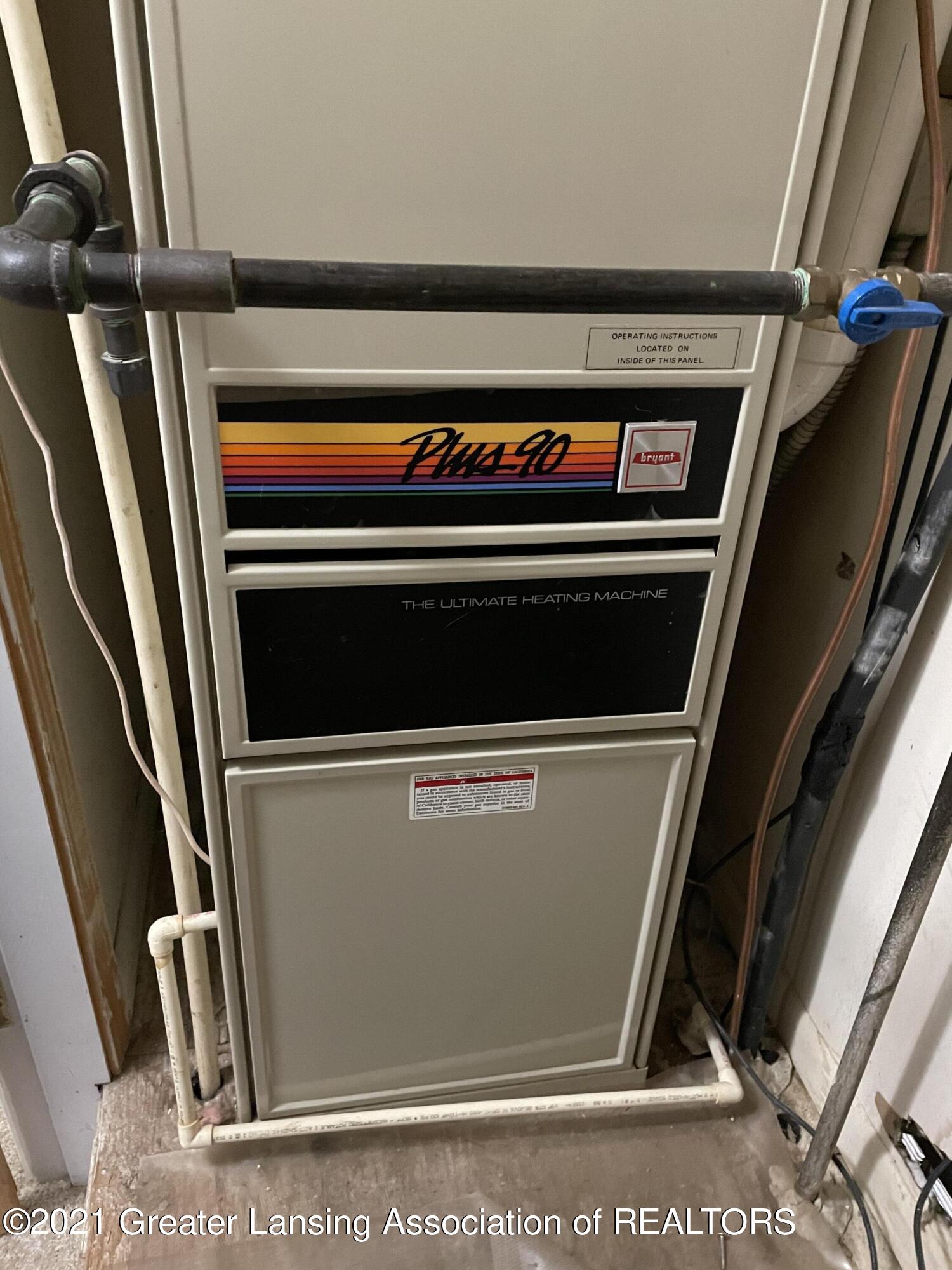 5402 Maple Ridge Road, Unit 6 Haslett, MI 48840 - Photo 19 of 21 Furnace