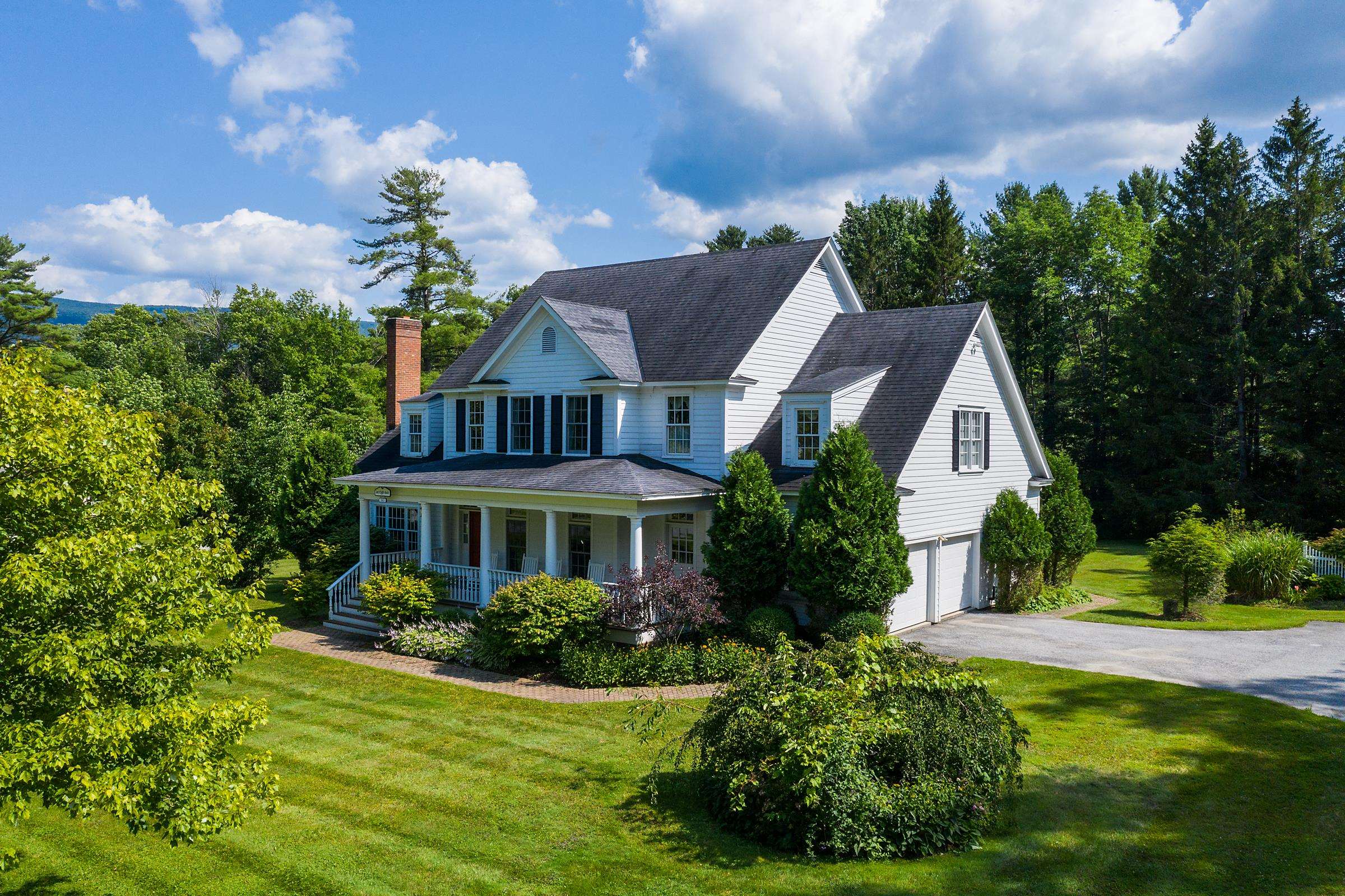 163 Taconic Road Manchester, VT 05254 - Photo 2 of 60